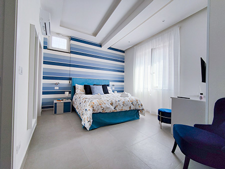 interno7 camera bluceleste